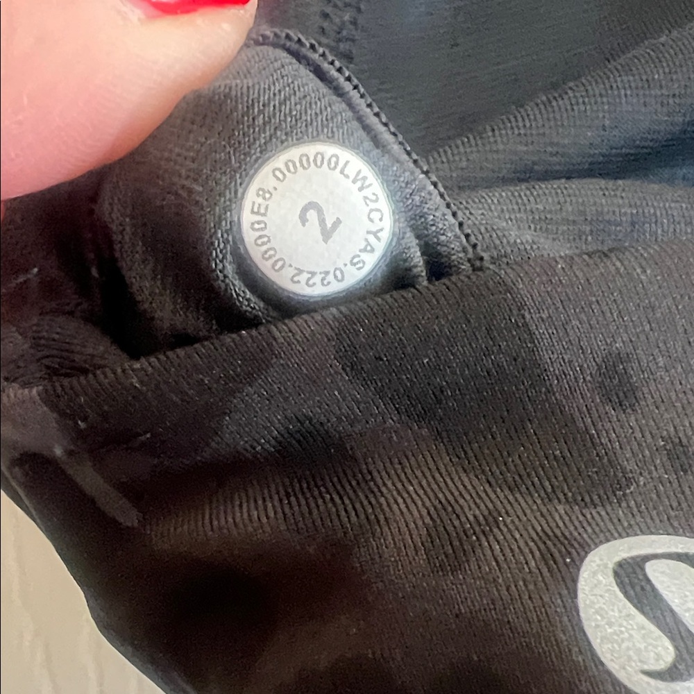 Lululemon Strappy Back Sports Bra - Picture 4 of 4